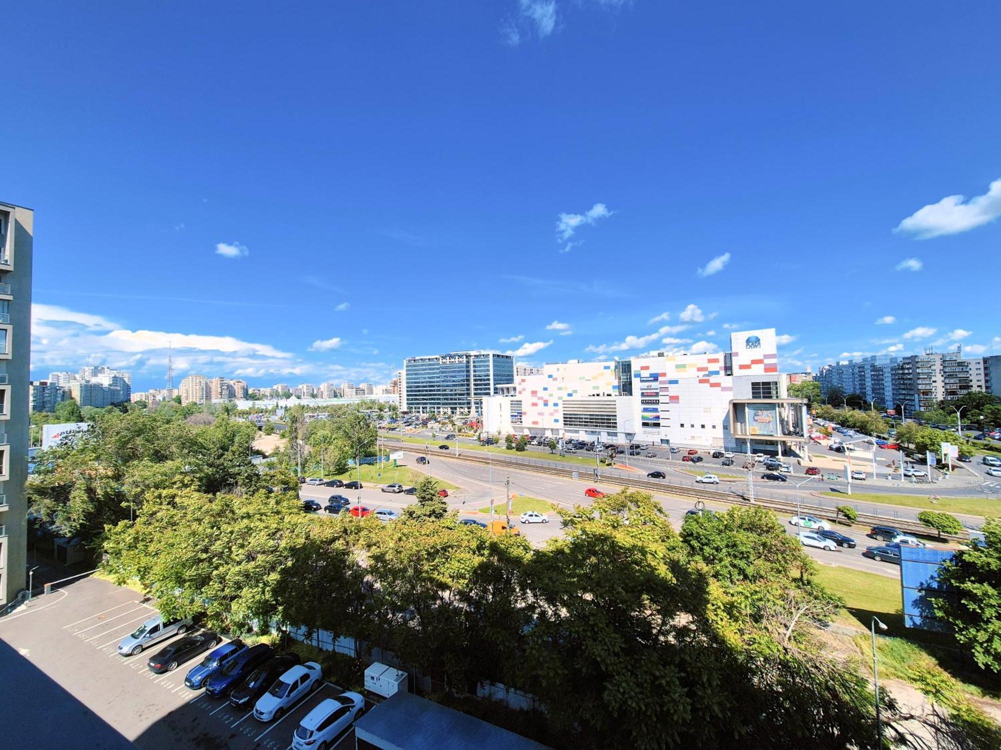 PLAZA VIEW Studio Bucarest Esterno foto